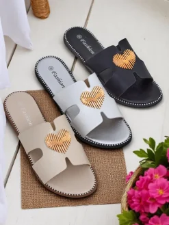 Outlet Damskie klapki na płaskiej podeszwie Heart Chic Klapki Płaskie