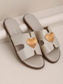 Outlet Damskie klapki na płaskiej podeszwie Heart Chic Klapki Płaskie