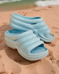 Outlet Damskie klapki gumowe Koriv Klapki Płaskie