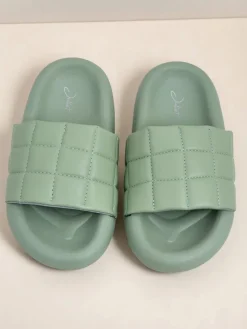 Sale Damskie klapki na płaskiej podeszwie Quilt Walk Klapki Płaskie