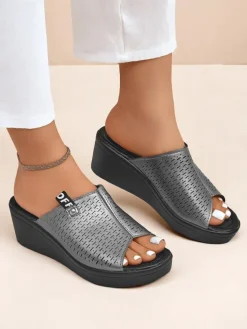 Online Damskie klapki na koturnie Luna Wedge Klapki Na Obcasie