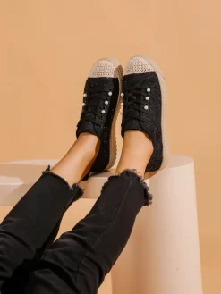 Online Damskie koronkowe trampki z cekinami Nille Trampki