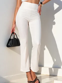 Sale Damskie legginsy z szerszymi nogawkami Legginsy / Tregginsy