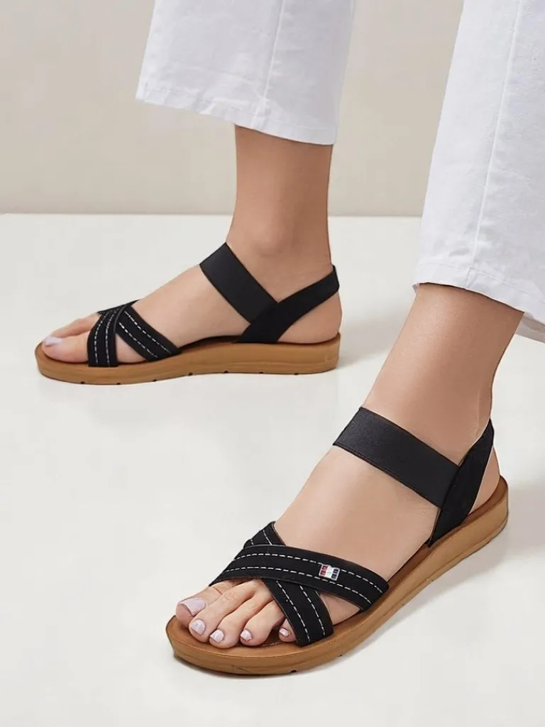 Outlet Damskie sandały z gumką Zerefis Sandały Płaskie