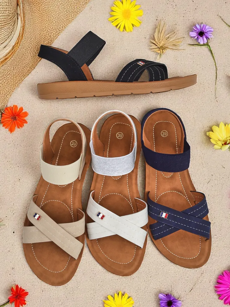 Outlet Damskie sandały z gumką Zerefis Sandały Płaskie