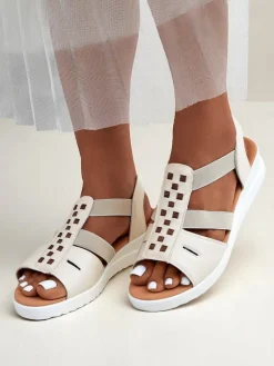 Best Damskie sandały na niskim koturnie Sora Sandały Na Koturnie