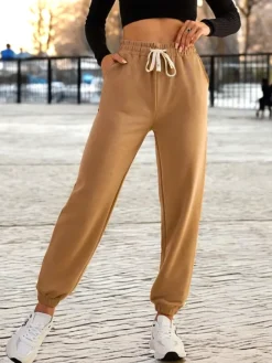 Outlet Damskie spodnie dresowe Spodnie Dresowe