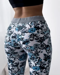 Best Damskie spodenki 3/4 w m kolorze i w kwiaty Spodenki 3/4|Krótkie Spodenki