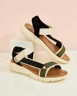 Online Damskie sportowe sandały Gusilna Sandały Płaskie