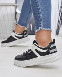 Clearance Eko-skórzane damskie czarne casualowe buty sportowe z białymi wstawkami Netiris Damskie Sneakersy