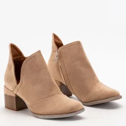Sale Jasnobrązowe damskie ocieplane botki na słupku Karela Botki Na Słupku
