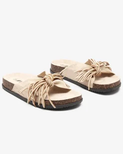 Clearance Klapki damskie z frędzelkami w kolorze m Guttis Klapki Płaskie