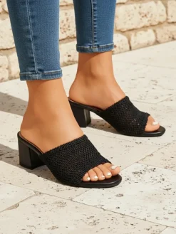 Klapki damskie na obcasie typu słupek Sole Bloom Klapki Płaskie