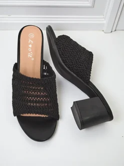 Klapki damskie na obcasie typu słupek Sole Bloom Klapki Płaskie