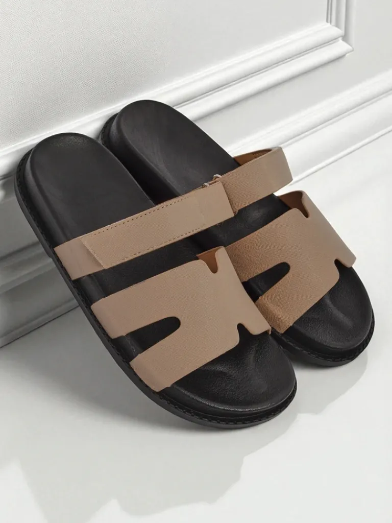 Clearance Klapki damskie z eko skóry ReppiFlex Klapki Płaskie