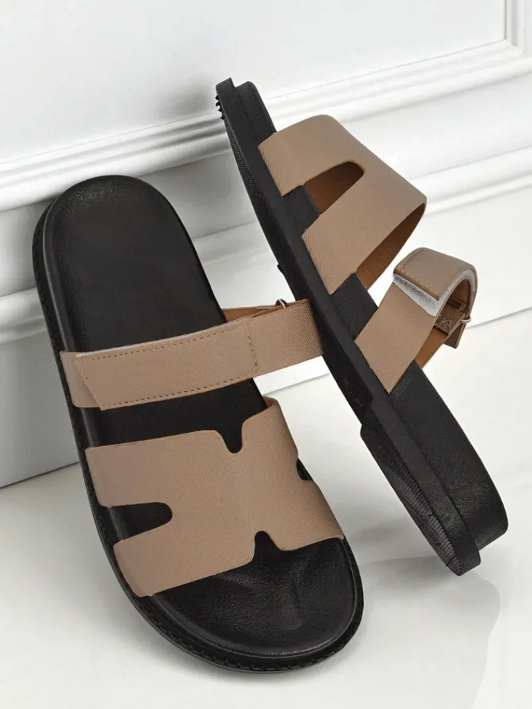 Clearance Klapki damskie z eko skóry ReppiFlex Klapki Płaskie