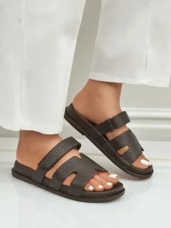 Clearance Klapki damskie z eko skóry ReppiFlex Klapki Płaskie