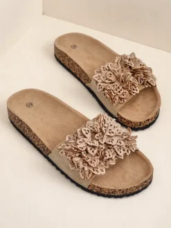 Discount Klapki damskie z kwiatuszkami Occes Ugc|Klapki Płaskie