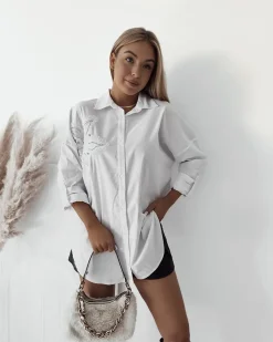 Clearance Koszula damska z naszywką Bluzki / Koszule / Koszulki