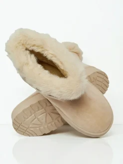 Hot Krótkie buty a'la śniegowce damskie Myrelle Śniegowce|Botki Na Platformie