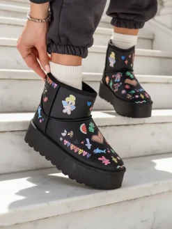 Sale Krótkie buty a'la śniegowce damskie z naklejkami Hanaga Śniegowce|Botki Na Platformie