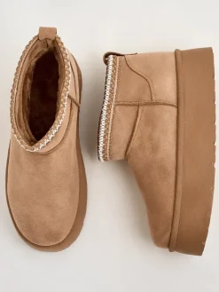 Clearance Krótkie buty a'la śniegowce damskie Xoalla Śniegowce|Botki Z Delikatnym Ociepleniem