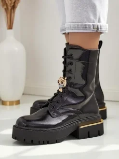 Lakierowane damskie botki typu workery Tesiolle Workery|Botki Sznurowane