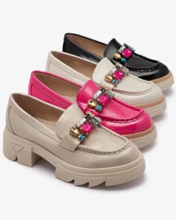 Online Lakierowane czarne mokasyny z kolorowymi kamyczkami Sarix Mokasyny Na Płaskiej Podeszwie|Półbuty