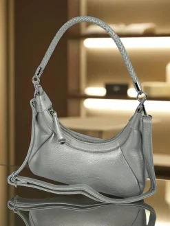 Discount Mała damska torebka z eko skóry z ozdobnym paseczkiem Lacquea Damskie Małe Torebki