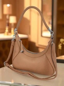 Sale Mała damska torebka z eko skóry z ozdobnym paseczkiem Lacquea Damskie Małe Torebki