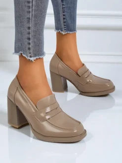 Discount Mokasyny damskie na obcasie Minerva Mokasyny Na Obcasie