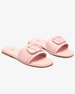 Hot Pudrowe damskie klapki z eko skóry Cartec Klapki Płaskie