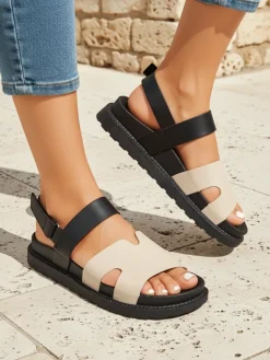 Outlet Sandały damskie zapinane na rzep Velcro Chic Sandały Płaskie