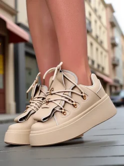 Sneakersy damskie z ozdobnym językiem Domatories Damskie Sneakersy