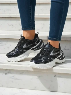 Online Sportowe sneakersy damskie na grubszej podeszwie Nettes Damskie Sneakersy