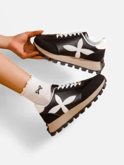 Online Sportowe sneakersy damskie na grubszej podeszwie Aloqa Damskie Sneakersy