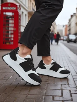 Online Sportowe sneakersy damskie Xerios Damskie Sneakersy