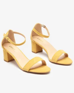 Clearance Żółte damskie sandały na słupku Nelino Buty Na Wielkie Wyjście|Sandały Na Słupku