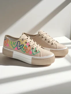 Trampki damskie z printem Sercess Trampki