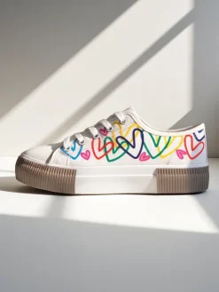 Best Trampki damskie z printem Sercess Trampki