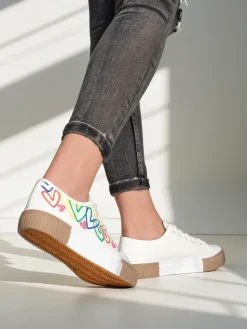 Best Trampki damskie z printem Sercess Trampki