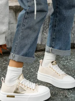 Sale Trampki damskie na platformie Gold World Trampki