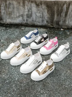 Sale Trampki damskie na platformie Gold World Trampki