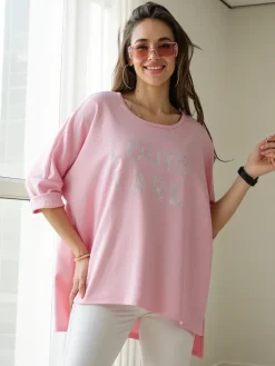 Sale Wiskozowa damska bluzka z napisami z cyrkonii Bluzki / Koszule / Koszulki