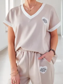 Outlet Wiskozowy damski komplet z krótkim rękawem i poszerzanymi spodniami Damskie Komplety Damskie