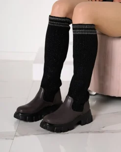 Clearance Wysokie wsuwane kozaki damskie w kolorze czarno - brązowym Alerpi Kozaki Na Płaskim Obcasie|Kozaki Bez Ocieplenia