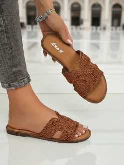 Hot Rpyalfashion Klapki damskie z ozdobnym paseczkiem Braida Klapki Płaskie