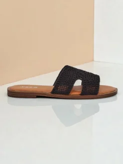 New Rpyalfashion Klapki damskie z ozdobnym paseczkiem Braida Klapki Płaskie