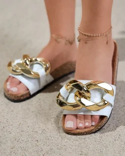 Online Sandały damskie Athenis Bianco – skóra ekologiczna, złoty łańcuch Klapki Płaskie