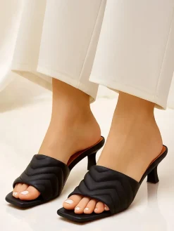 Sale Sandały damskie Callista Nero na szpilce 5 cm, lato, skóra ekologiczna Klapki Na Obcasie